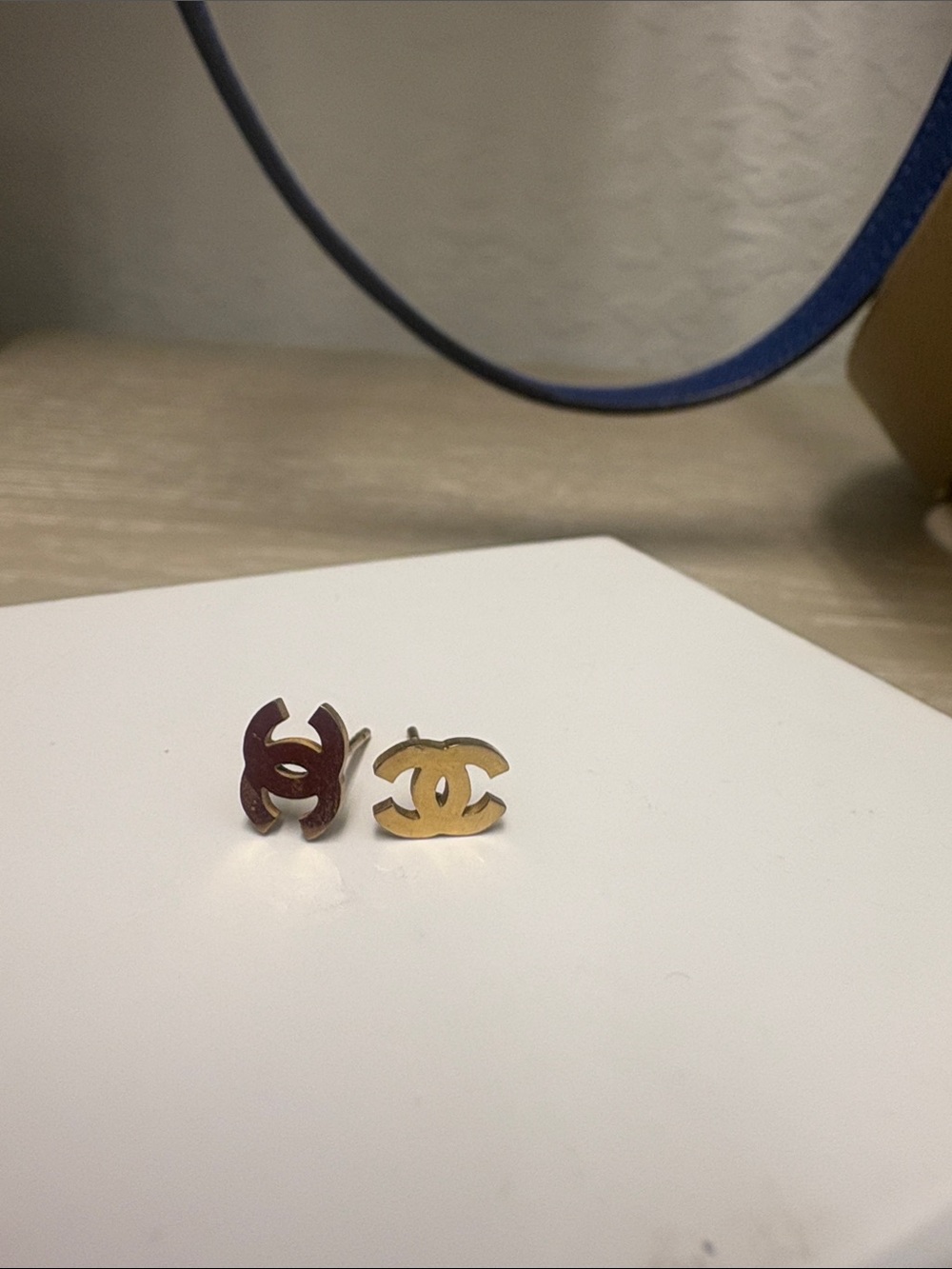 C Logo Stud Earrings - Gold Tone